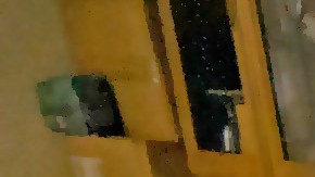 Famillia dividida por las redadas.