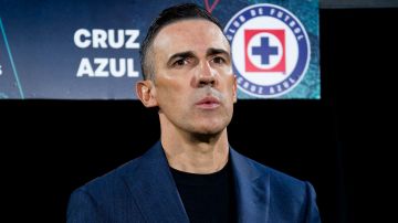 Ciudad de México, 1 de junio de 2025. Vicente Sánchez, Director Técnico, durante el partido de la Gran Final de la Champions Cup de la CONCACAF 2025, entre la Máquina Celeste del Cruz Azul y Vancouver Whitecaps, realizado en el estadio Olímpico Universitario. Foto: Imago7 / Diego Padilla