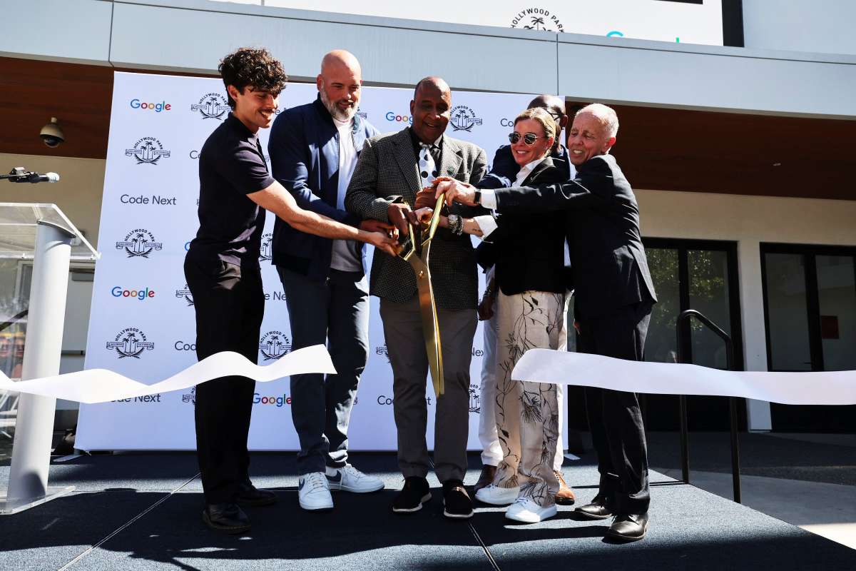 Inglewood's Future is Coding: New Code Next Lab Empowers Youth in Tech