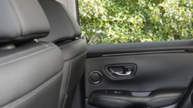 Interior del Honda ZR-V 2026