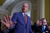 El líder de la mayoría del Senado, John Thune, republicano por Dakota del Sur, reconoció que Medicare podría sufrir recortes.
