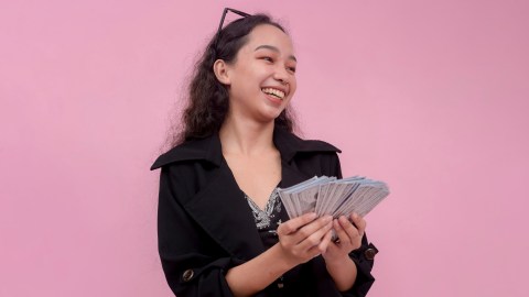 Joven gana lotería por el regalo de su padre
