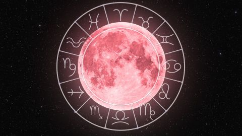La Luna llena de Fresa 2025 afecta más a 3 signos del zodiaco.