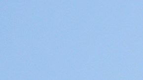 Protesters clash with authorities in downtown Los Angeles, Sunday, June 8, 2025, following last night's immigration raid protest. (AP Photo/Jae Hong)