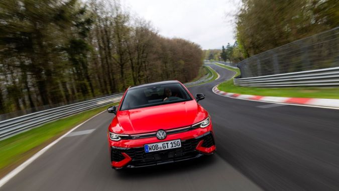 Más del Volkswagen GTI Edition 50