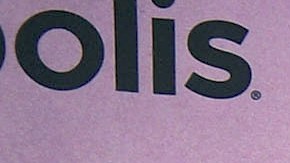 Michelle Renaud Matías Novoa