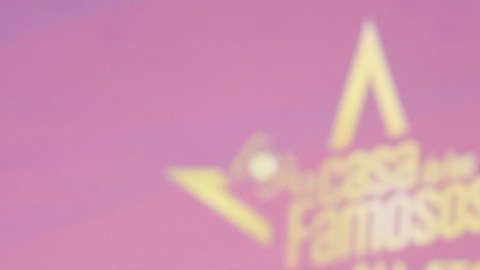 Rey Grupero y debuta en ‘Venga La Alegría, Fin de Semana’ entre polémica y apoyo