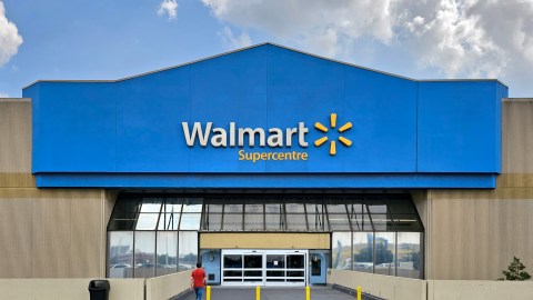 Scooter eléctrico baja de $1,199 a $317 en Walmart por muy pocas horas
