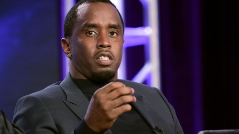 Sean Diddy Combs enfrenta advertencia severa del juez tras gestos indebidos en juicio