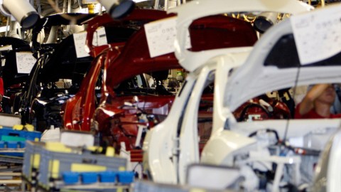 Gobierno de Trump mantuvo aranceles sobre Aludyne Automotive México como medida de presión.