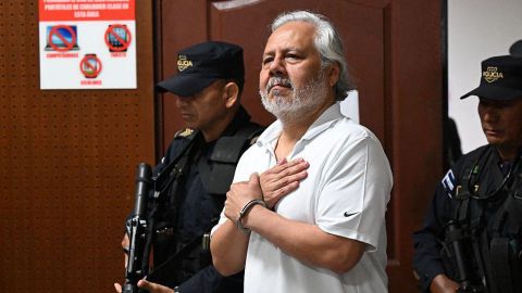 "Bukele se siente empoderado por su alianza con Trump": cómo aumentó la presión a las voces críticas contra el gobierno en El Salvador