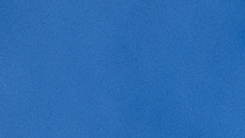 Un avión bombardero furtivo B-2 Spirit de la Fuerza Aérea de EE.UU. vuela sobre la ruta del 136 Desfile de las Rosas en Pasadena, California.