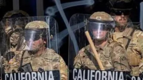 La Guardia Nacional de California fue desplegada para ayudar a controlar las protestas en Los Ángeles.