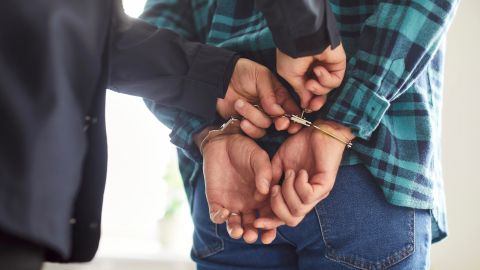 El Departamento de Bomberos confirmó que Vásquez tiene 15 años de experiencia en la institución