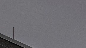 Dos inmigrantes permanecen prófugos tras la fuga del centro de detención de inmigración en Newark, Nueva Jersey.