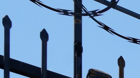 Uno de los negocios en el centro de Los Ángeles donde ICE realizó una redada y detuvo a los trabajadores.