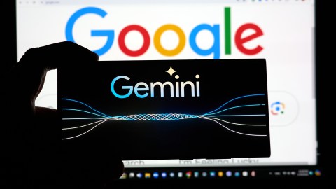 El error de la IA de Google podría explicarse por una supuesta alucinación de la herramienta del gigante tecnológico