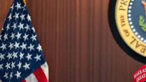 Trump en la Sala de Situaciones de la Casa Blanca.