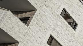 Bombardeo de Israel mata a periodista embarazada