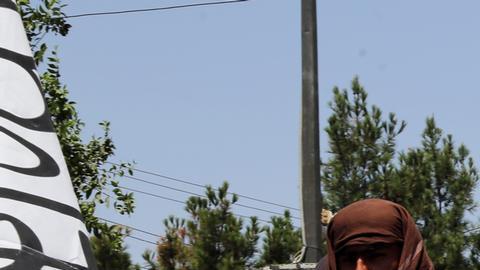 Rusia retiró a los talibanes de Afganistán de lista de organizaciones "terroristas".