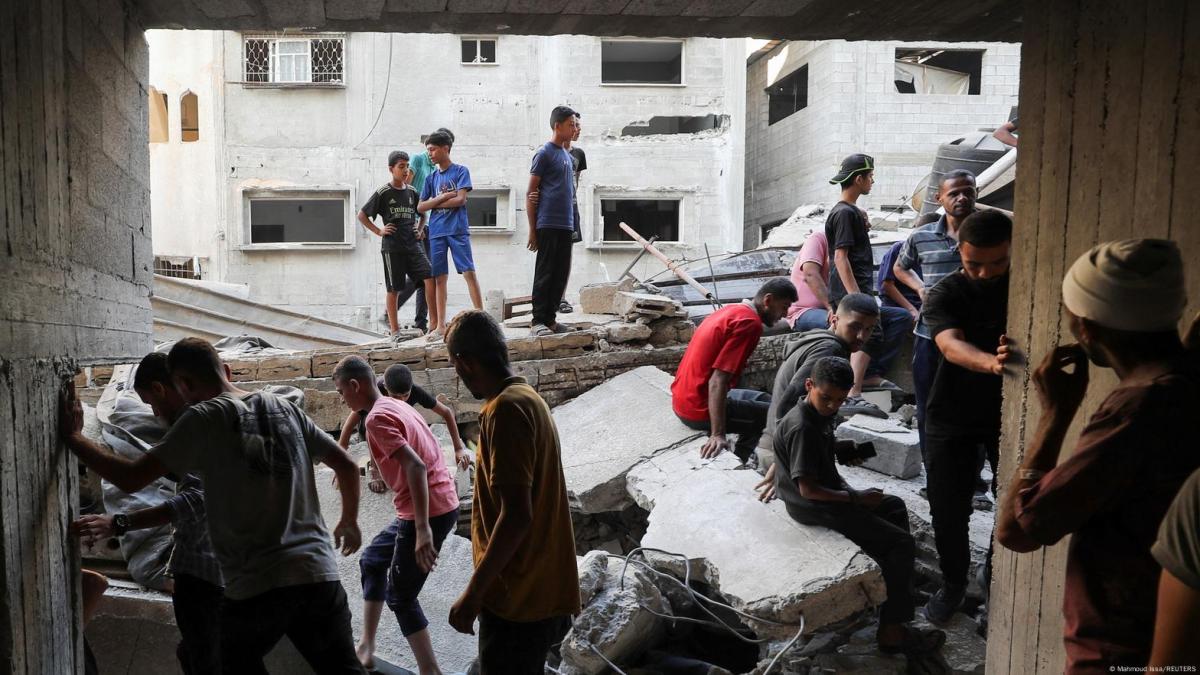 Nuevos ataques de Israel en Gaza dejan al menos 17 muertos - La Opinión