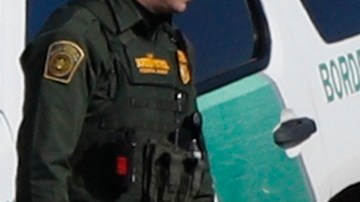 Los niños migrantes podrían ser detenidos indefinidamente o presionados para deportación expedita.