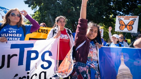 Organizaciones que defiende TPS han buscado la extensión de este programa migratorio.