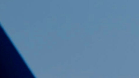 Los pilotos tomaron la decisión de realizar un aterrizaje precautorio en la base aérea de Lajes, ubicada en la isla Terceira, en el archipiélago portugués de las Azores.