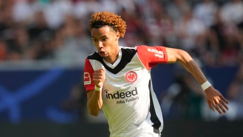 Frankfurt's Hugo Ekitike during a German Bundesliga soccer match between Eintracht Frankfurt and TSG 1899 Hoffenheim in Frankfurt, Germany, Saturday, Aug. 31, 2024. (AP Photo/Michael Probst)