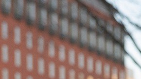 La secretaria de Seguridad Nacional, Kristi Noem, y el zar de la frontera Tom Homan.