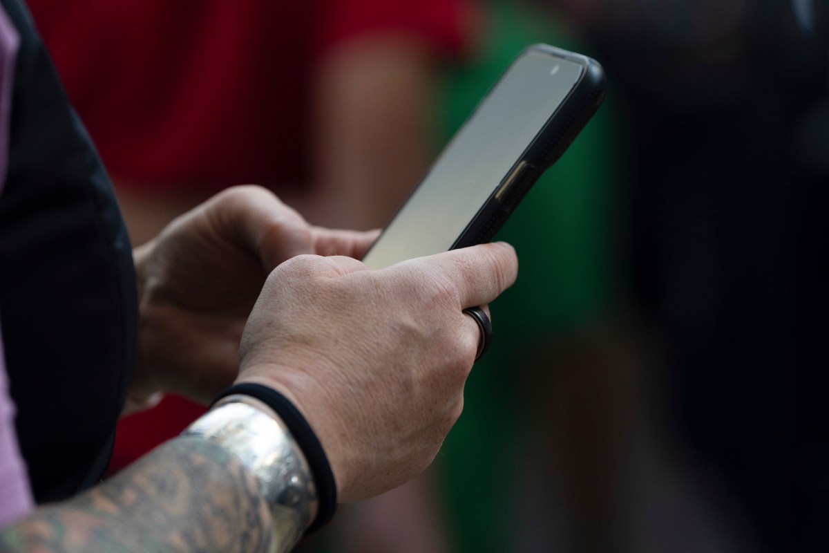 Qué modelos de iPhone podrán instalar el nuevo sistema iOS 26