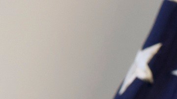 Todd Lyons es el director en funciones de ICE.