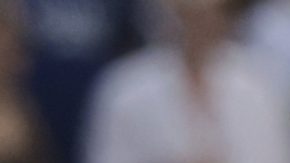 Jugadores del Real Madrid lamentan su eliminación del Mundial de Clubes.