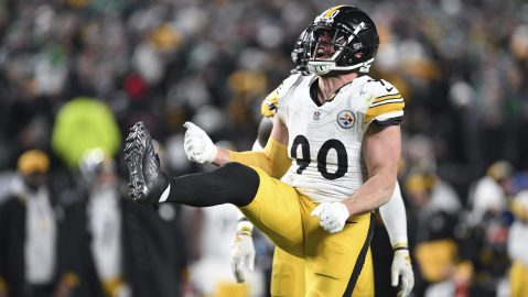 FILE - Pittsburgh Steelers linebacker T.J. Watt (90) celebrates his sack during the first half of an NFL football game against the Philadelphia Eagles, Sunday, Dec. 15, 2024, in Philadelphia. (AP Photo/Terrance Williams, File)