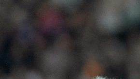 Lamine Yamal celebra su primer gol con su nuevo dorsal.