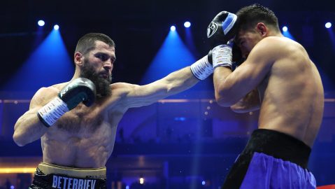 Artur Beterbiev vs. Dmitry Bivol_action18