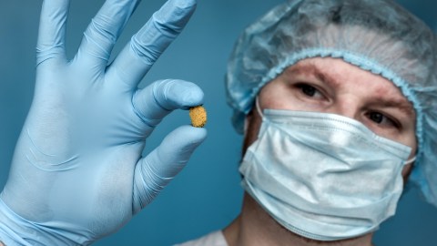No esperes que lleguen los cólicos nefríticos, atiende con tiempo las piedras en los riñones