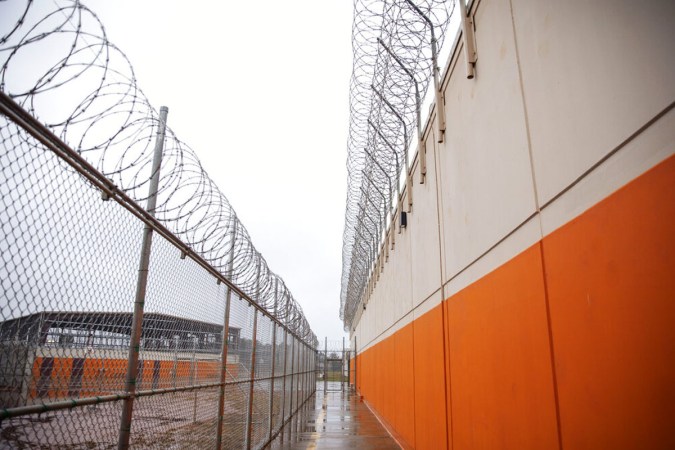 Centro de detención de inmigrantes