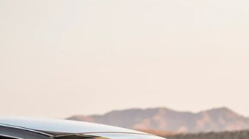 El Lucid Air en un punto de recarga de Tesla