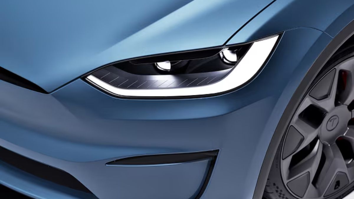 Tesla retira en EE.UU. 20,000 autos por un problema con sus faros