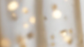 Miss Universe Latina, El Reality es un programa conducido por Jacky Bracamontes.