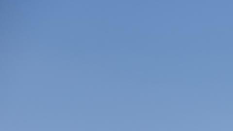 ALTADENA (United States), 08/07/2025.- A destroyed home is being rebuilt on the six month anniversary of the Eaton Fire in Altadena, California, USA, 07 July 2025. On the six month anniversary of the Eaton and Palisades fires, Governor Gavin Newsom today announced the substantial completion of the public debris removal program from more than 10,000 fire damaged parcels. EFE/EPA/ALLISON DINNER