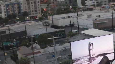 Restaurante Tesla en Los Ángeles