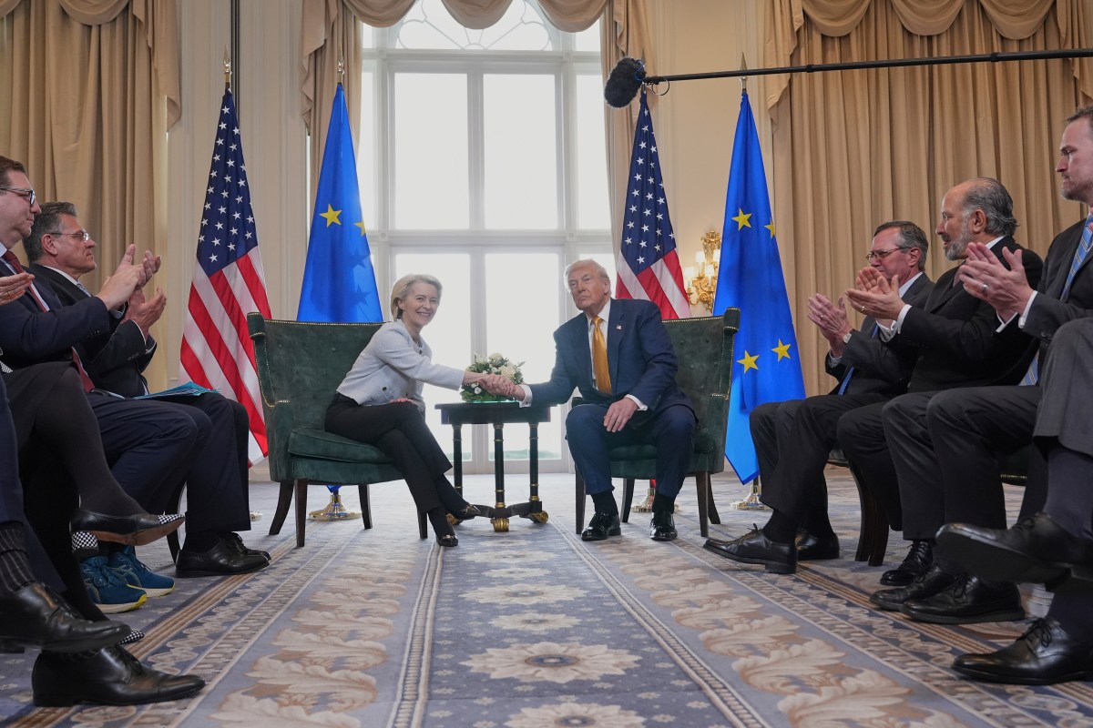 Gobiernos europeos saludan acuerdo arancelario UE y Estados Unidos - La ...