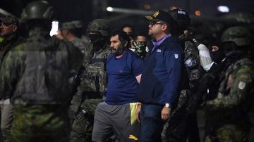 Tres de los cargos que pesan sobre José Adolfo Macías en Estados Unidos están vinculados a armas de fuego.