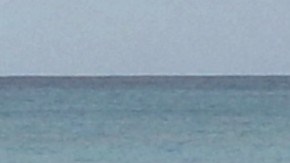 Se espera el arribo de olas potencialmente destructivas de hasta nueve pies.