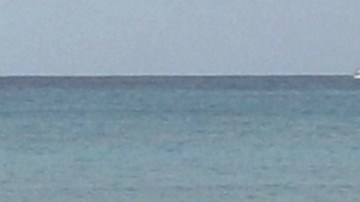 Se espera el arribo de olas potencialmente destructivas de hasta nueve pies.