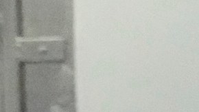 La policía investiga el lugar donde un auto atropelló a muchas personas en Los Ángeles.