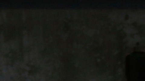 Una inmigrante que regresó voluntariamente a Honduras desde EE.UU. por temor a ser deportada, a su llegada al aeropuerto en San Pedro Sula.