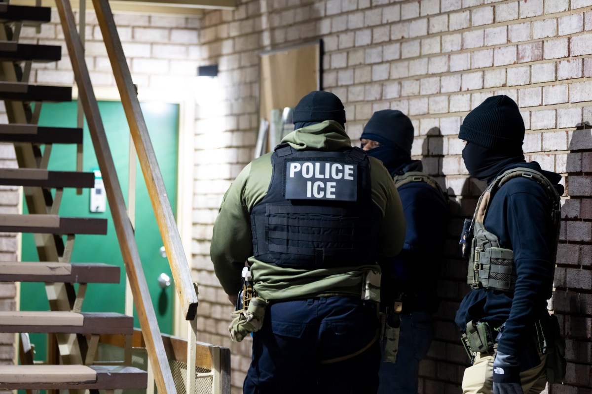 En solo 6 horas el ICE podría deportar inmigrantes detenidos